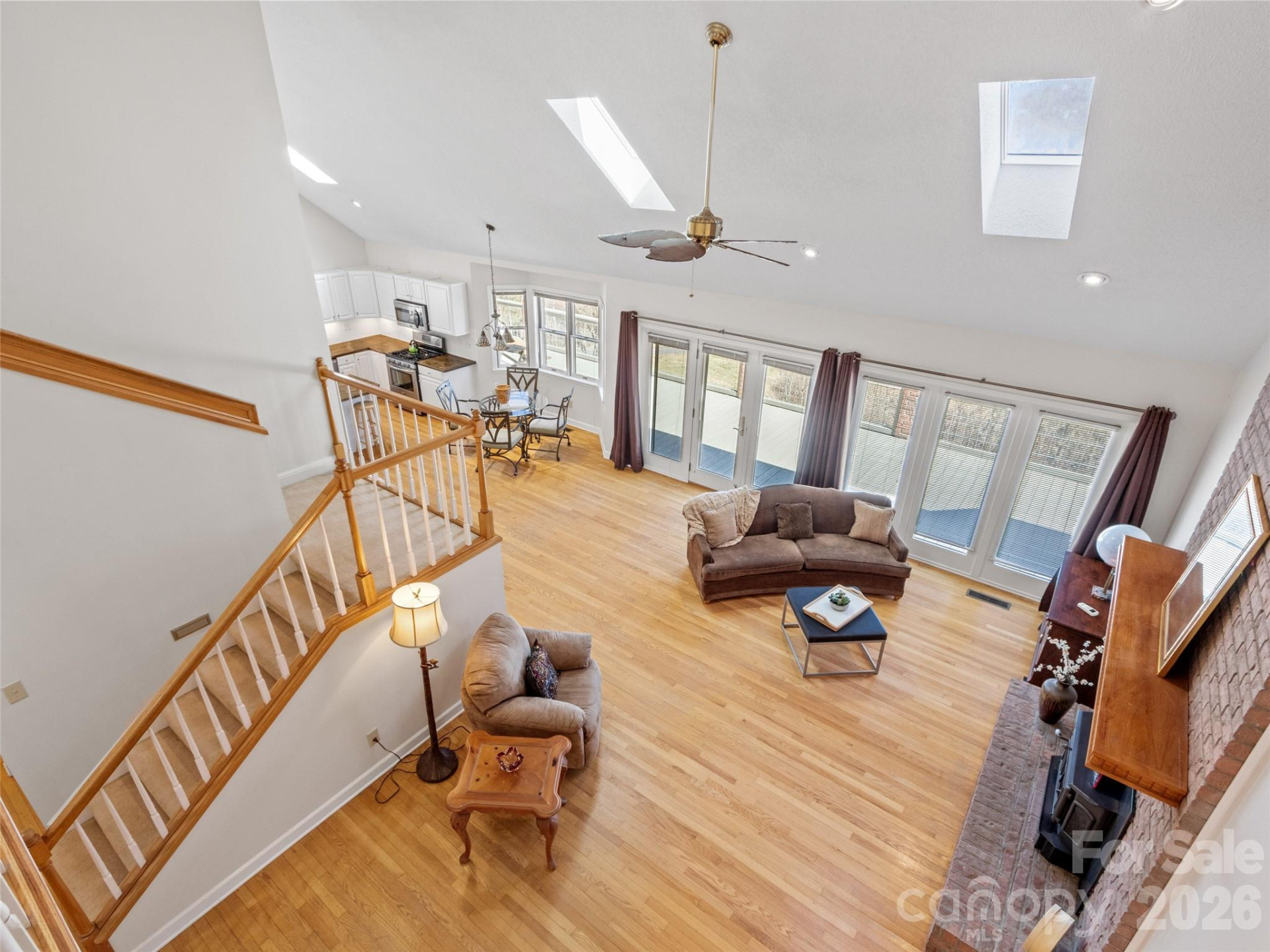 126 Hillcrest Drive - Photo 6