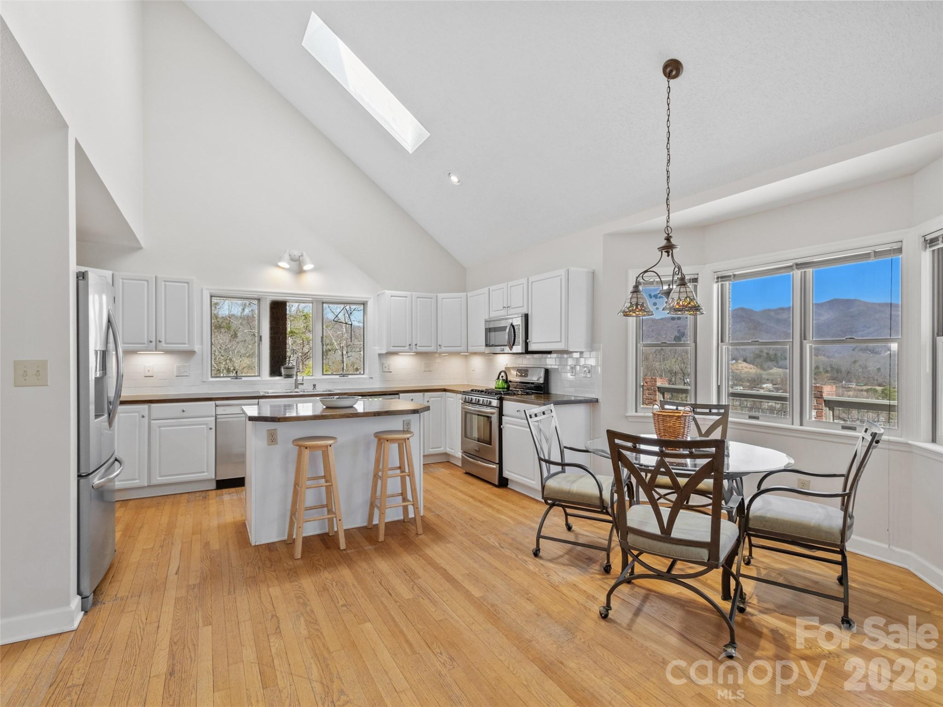 126 Hillcrest Drive - Photo 7