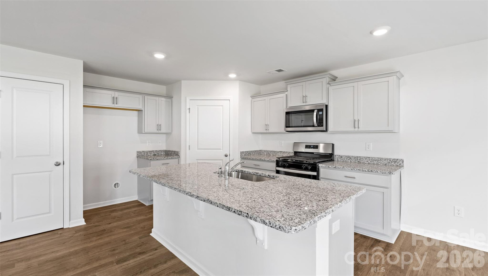105 Lauren Lane - Photo 6