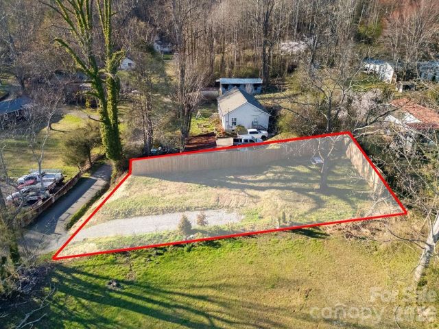 000 Reservoir Road, Brevard, NC, 28712