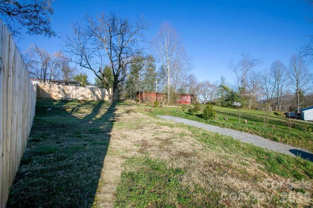 000 Reservoir Road - Photo 9