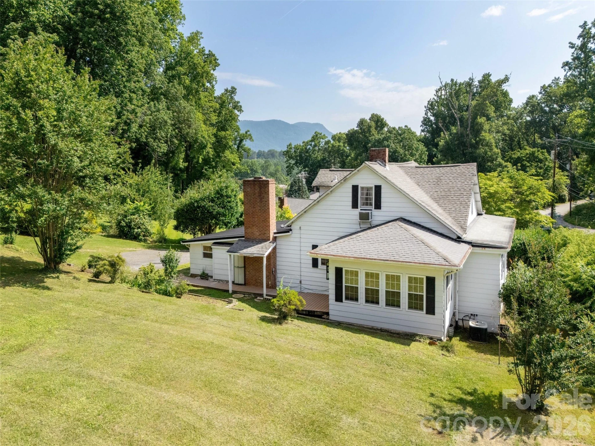 34 Lockhart Road - Photo 2