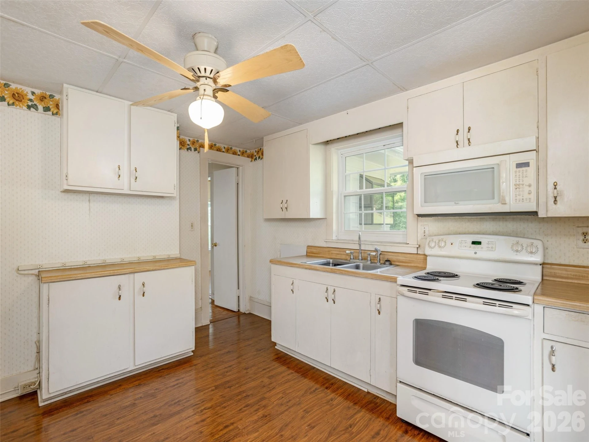 34 Lockhart Road - Photo 12