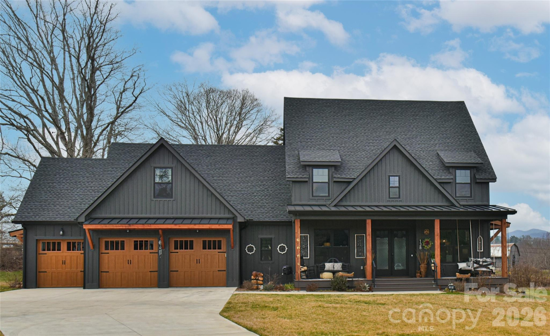 138 Mavrick Drive - Photo 2