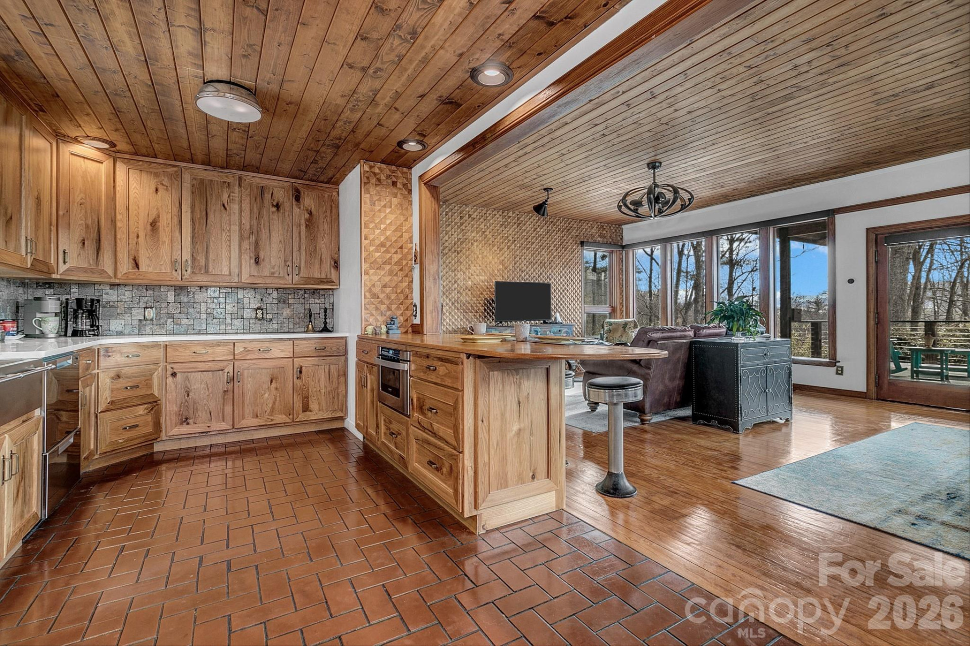 346 Lucky Lane - Photo 12