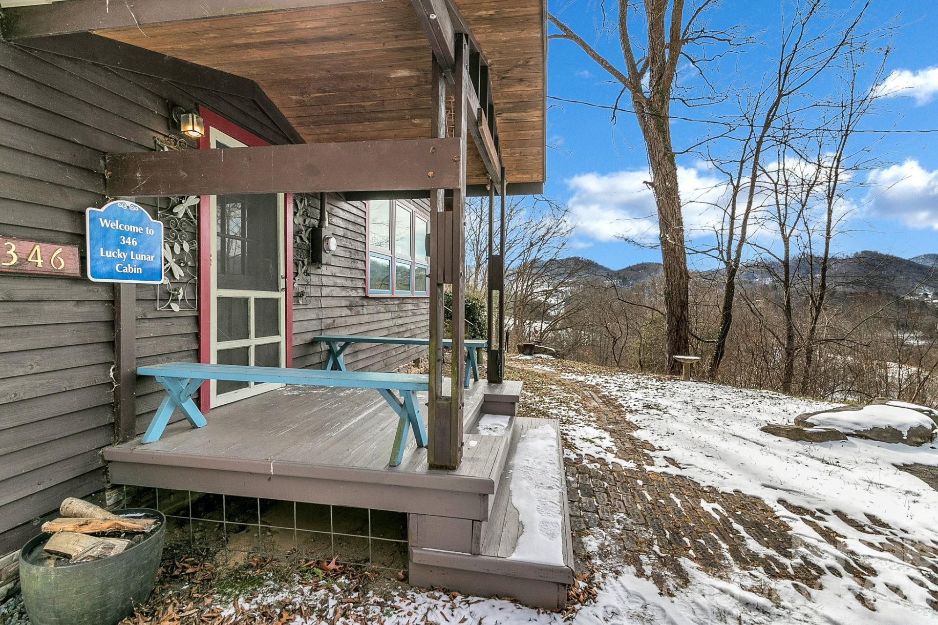 346 Lucky Lane - Photo 3