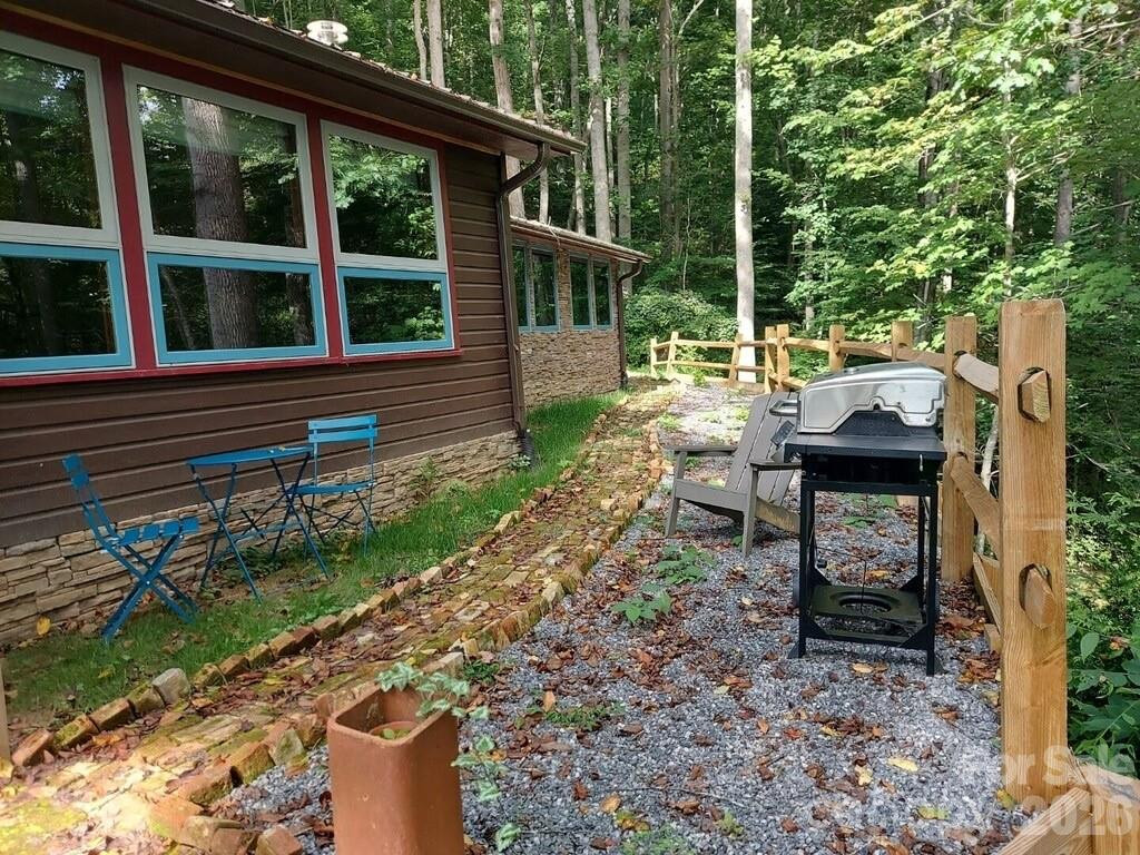 346 Lucky Lane - Photo 41