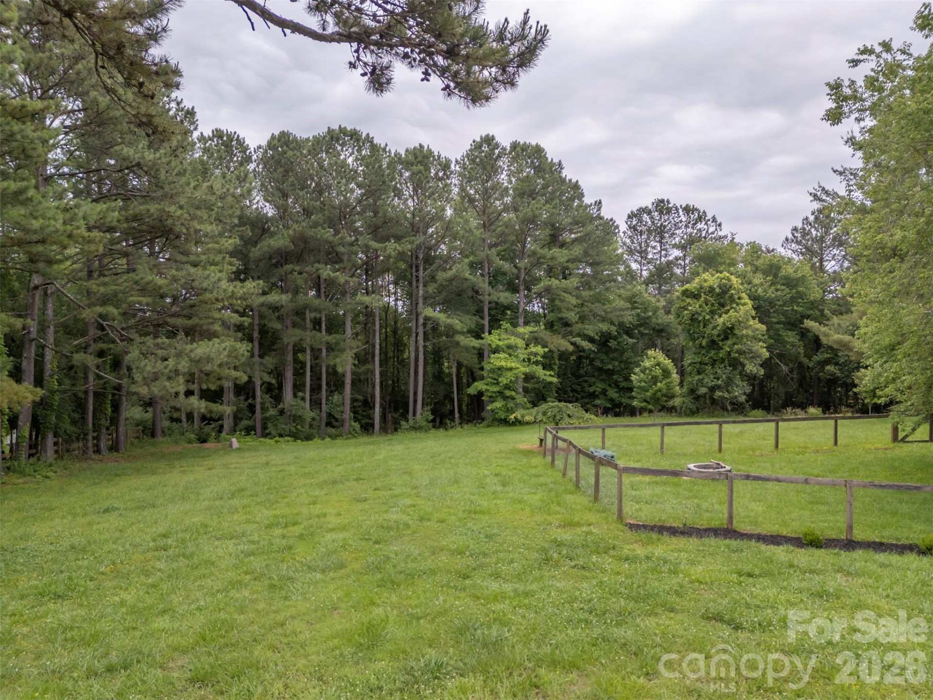 64 Persimmon Hill Drive - Photo 42