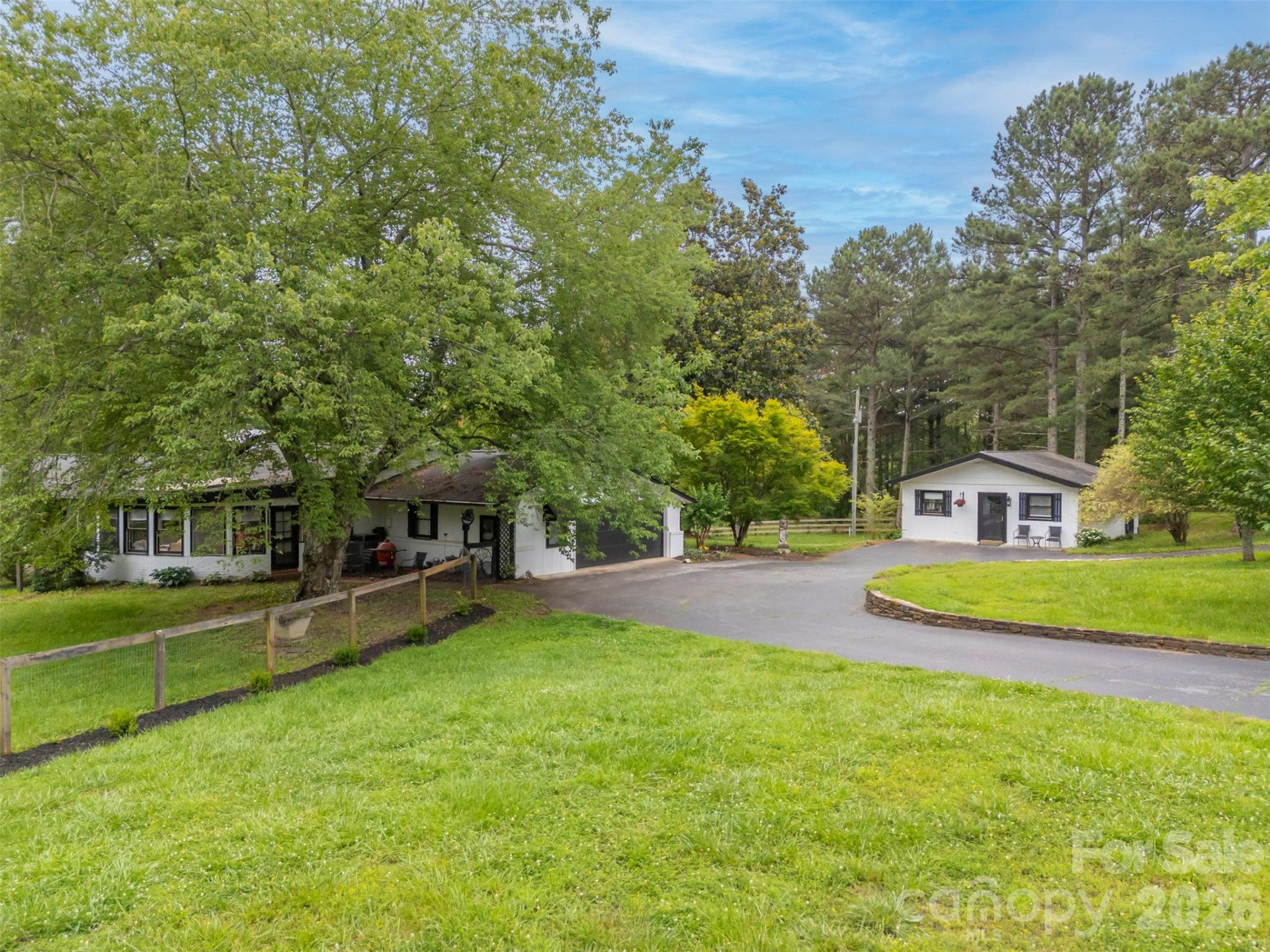 64 Persimmon Hill Drive - Photo 44