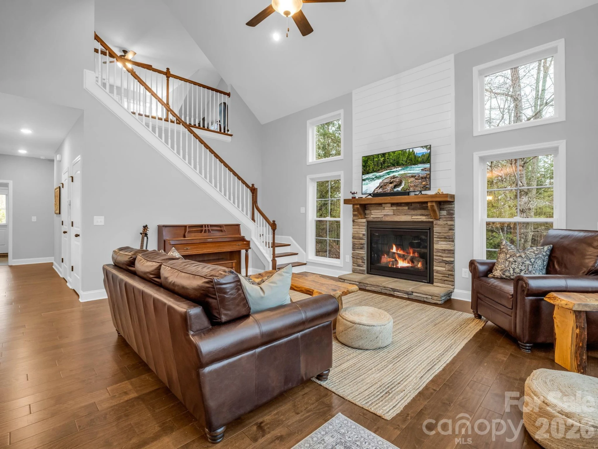 631 Mountain Parkway - Photo 8