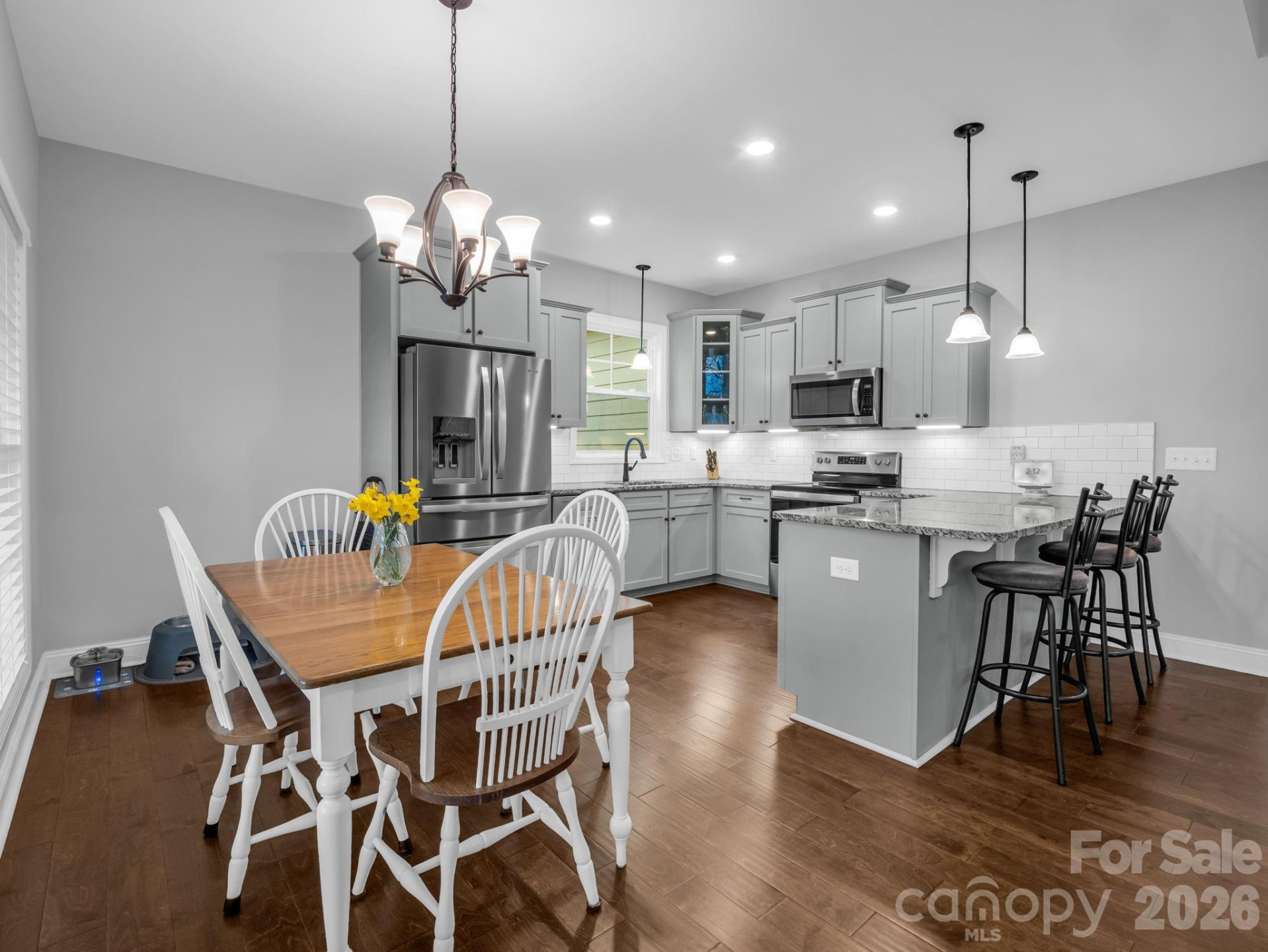 631 Mountain Parkway - Photo 9