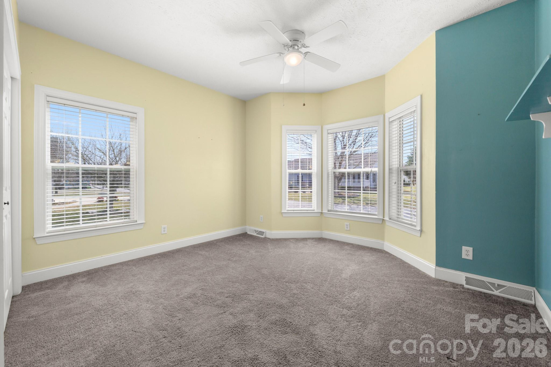 403 Sassafras Drive - Photo 18