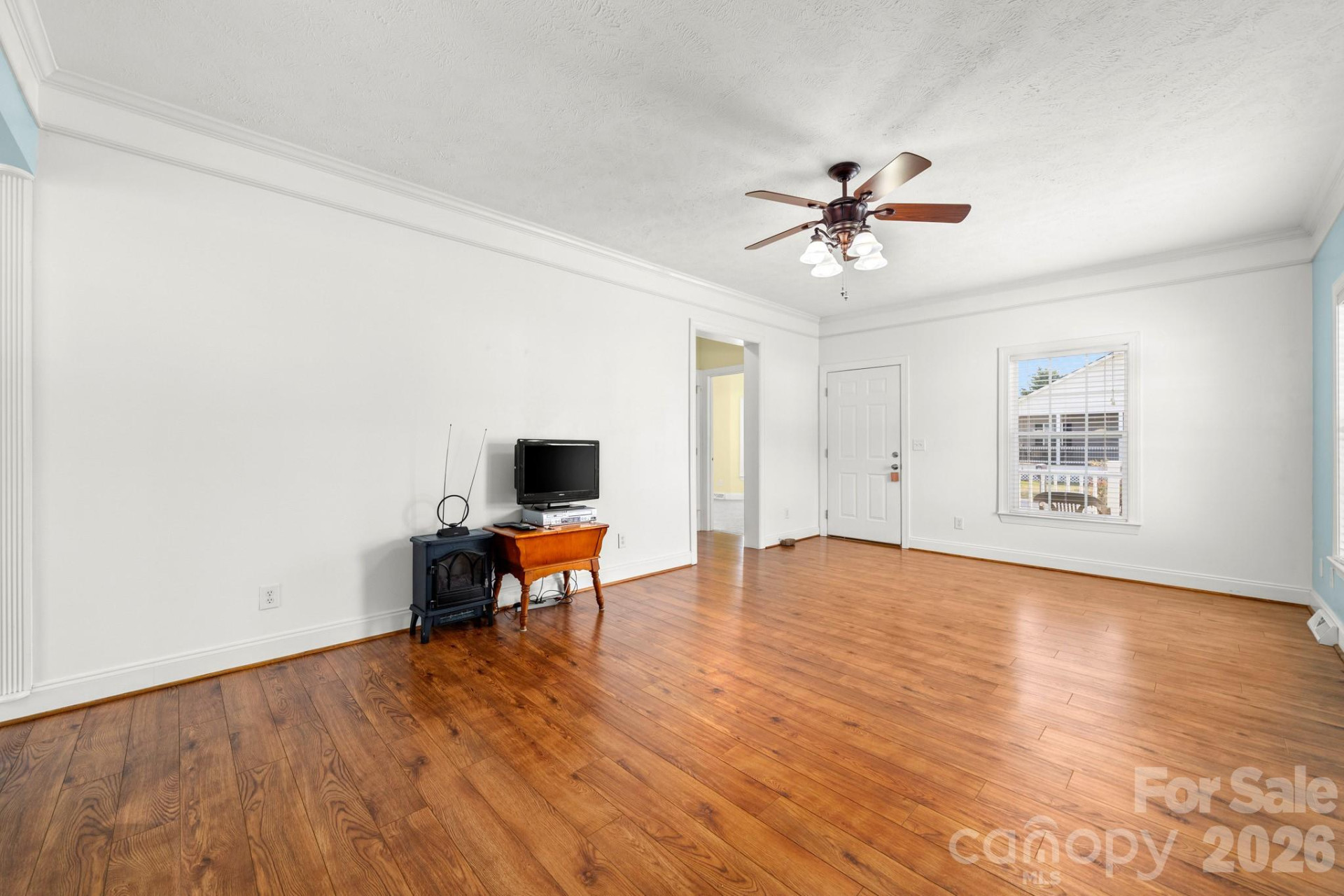 403 Sassafras Drive - Photo 7