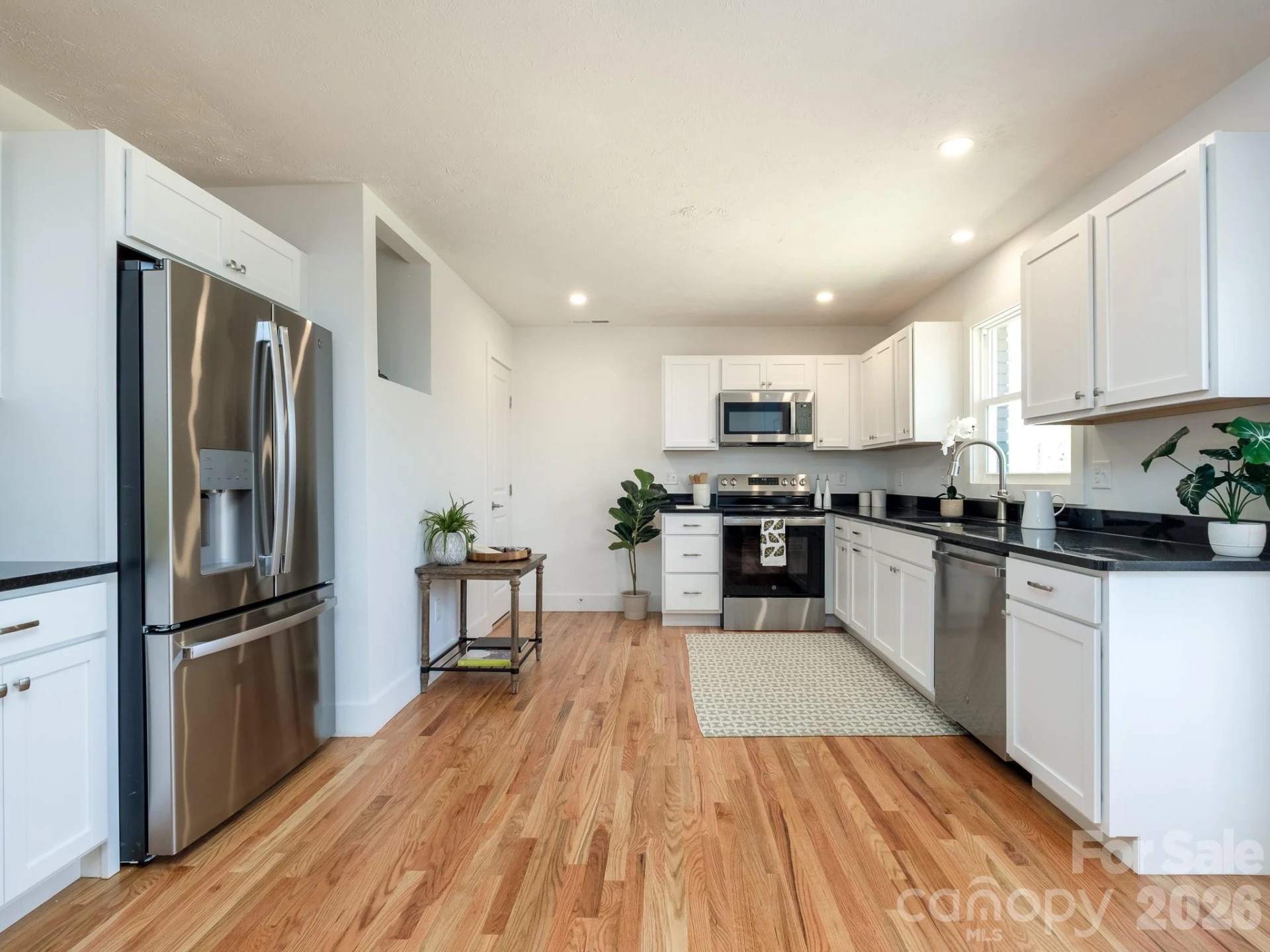 114 Shady Oak Drive - Photo 6