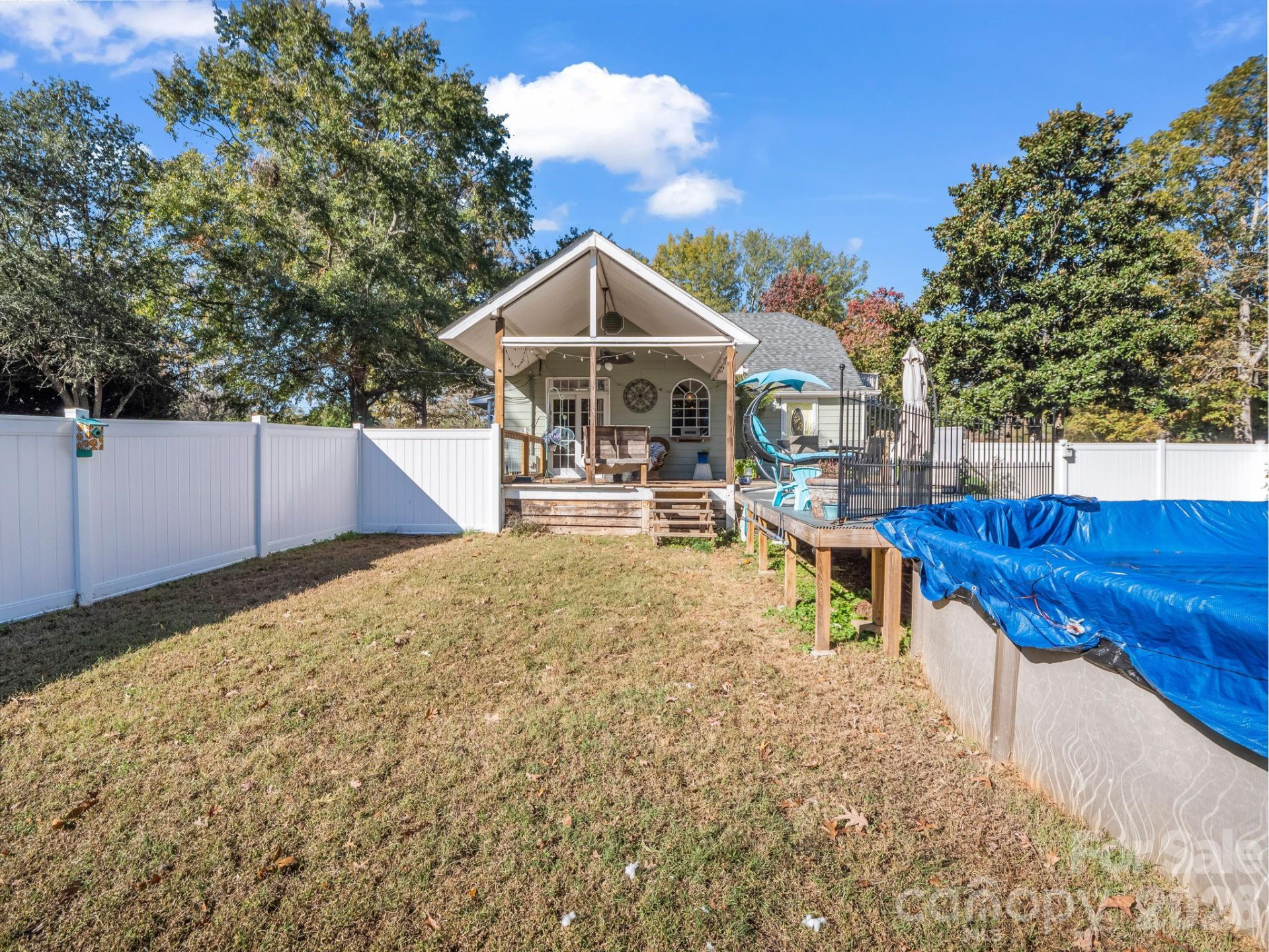 187 High Road - Photo 32