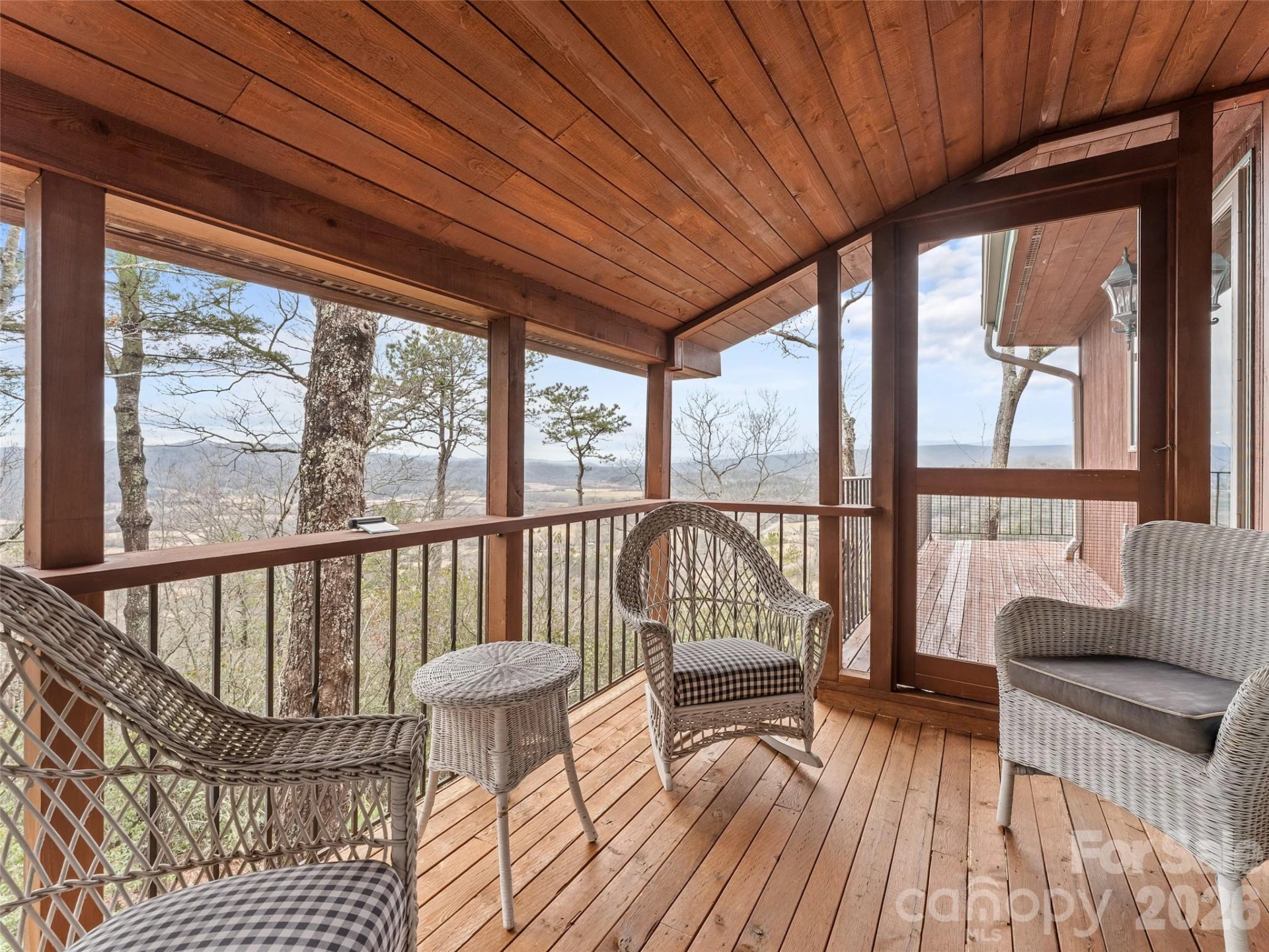 768 Gardner Lane - Photo 28