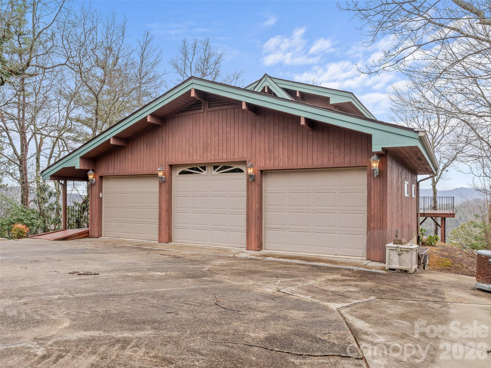768 Gardner Lane - Photo 32