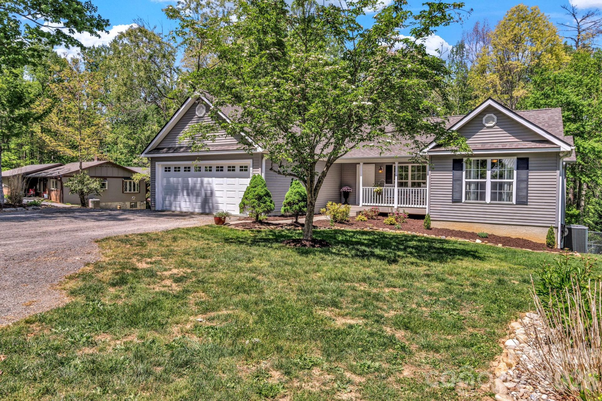 152 Joe Jenkins Road - Photo 3