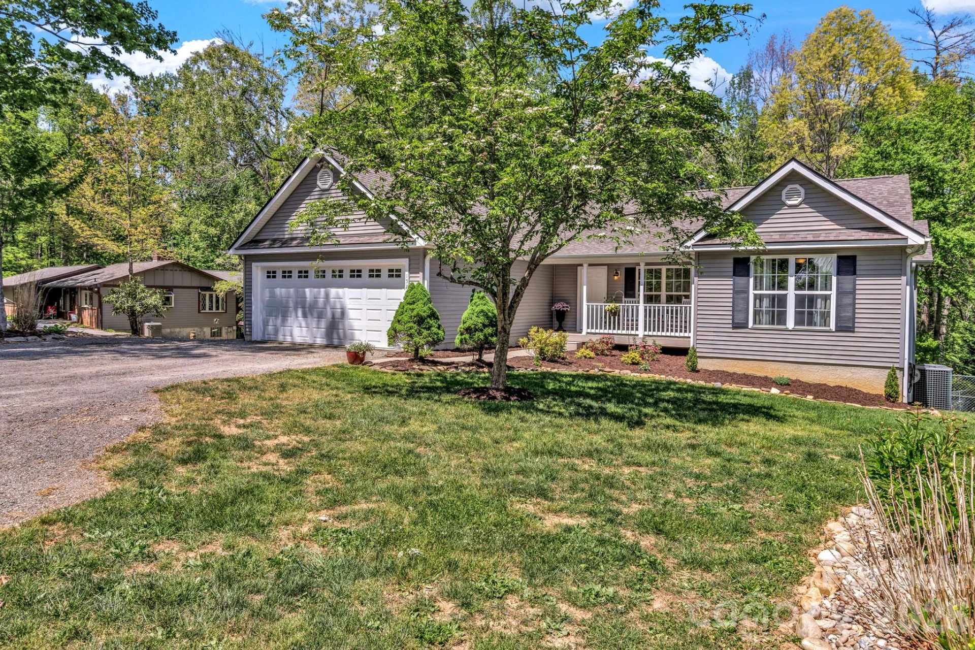 152 Joe Jenkins Road - Photo 3