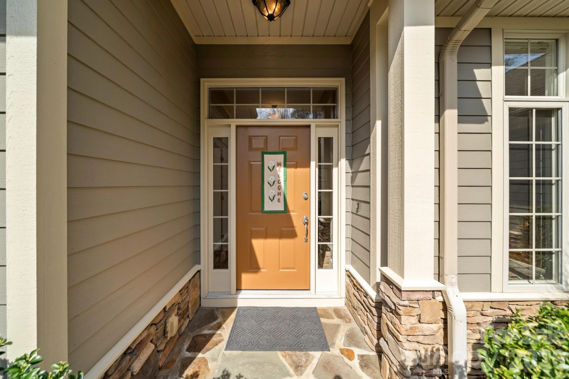 1410 Mountain Meadow Drive - Photo 5