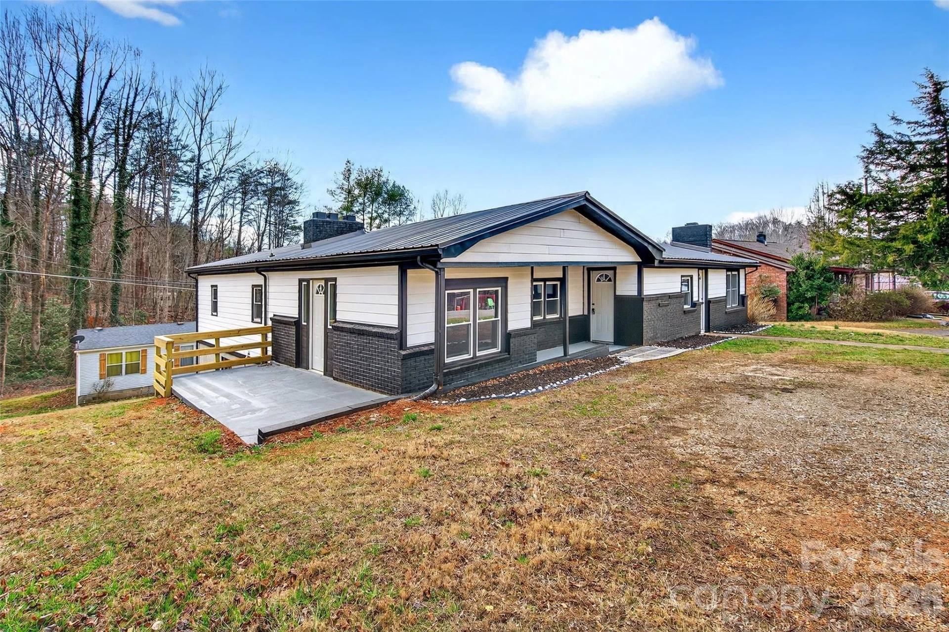 90 Ebenezer Road - Photo 2