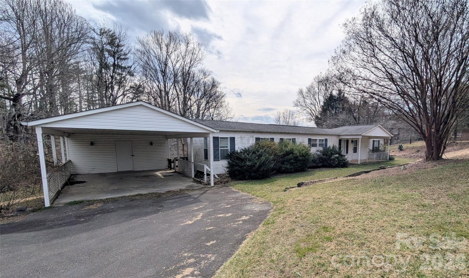 172 School House Road
