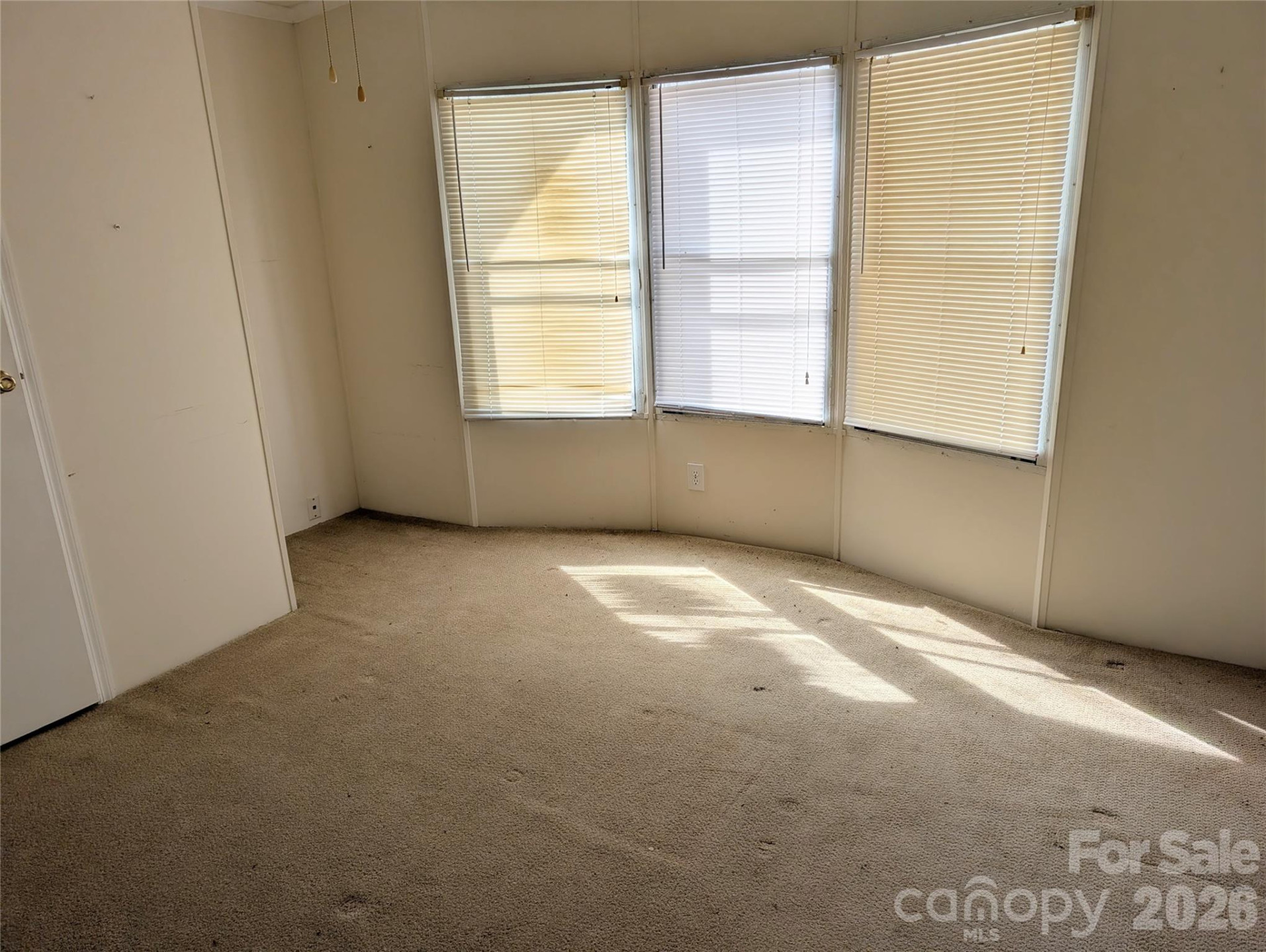 172 School House Road - Photo 3