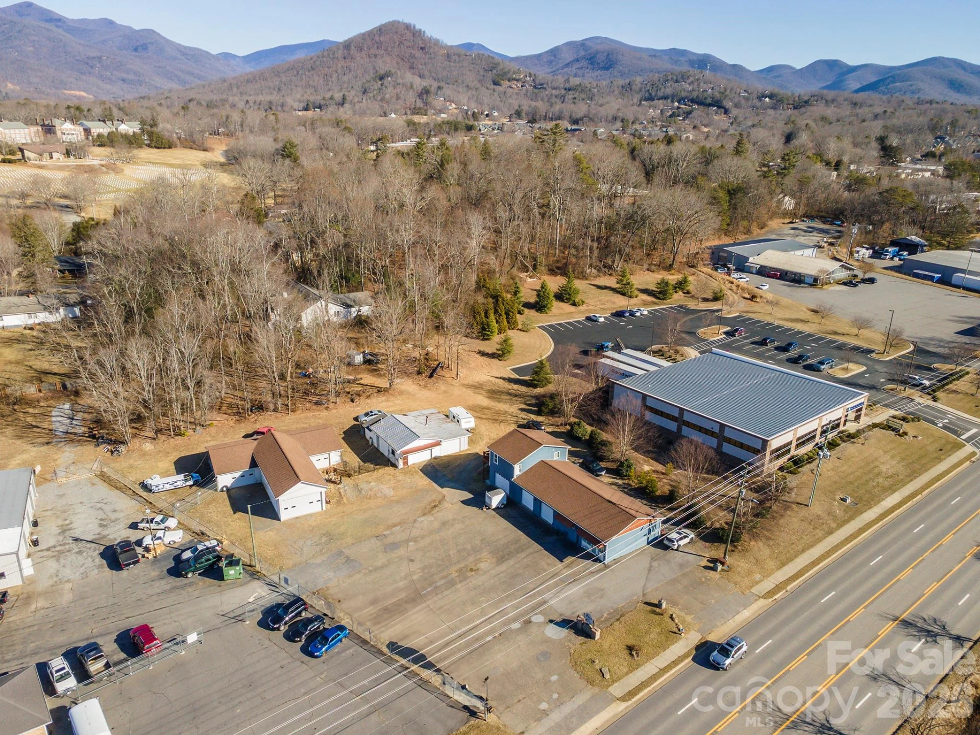 2968 US 70 Highway - Photo 8