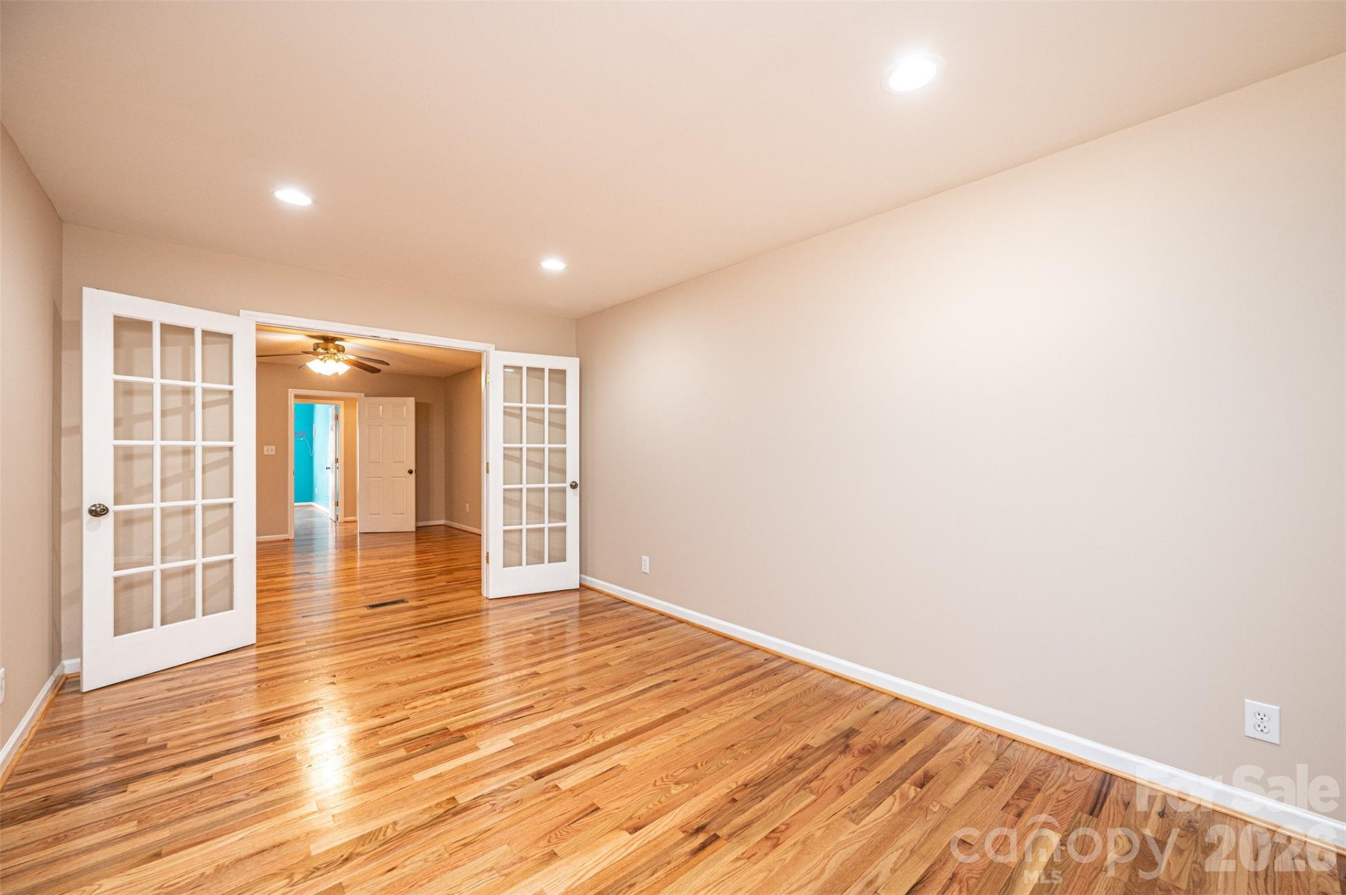 8839 Shepherd Court - Photo 16