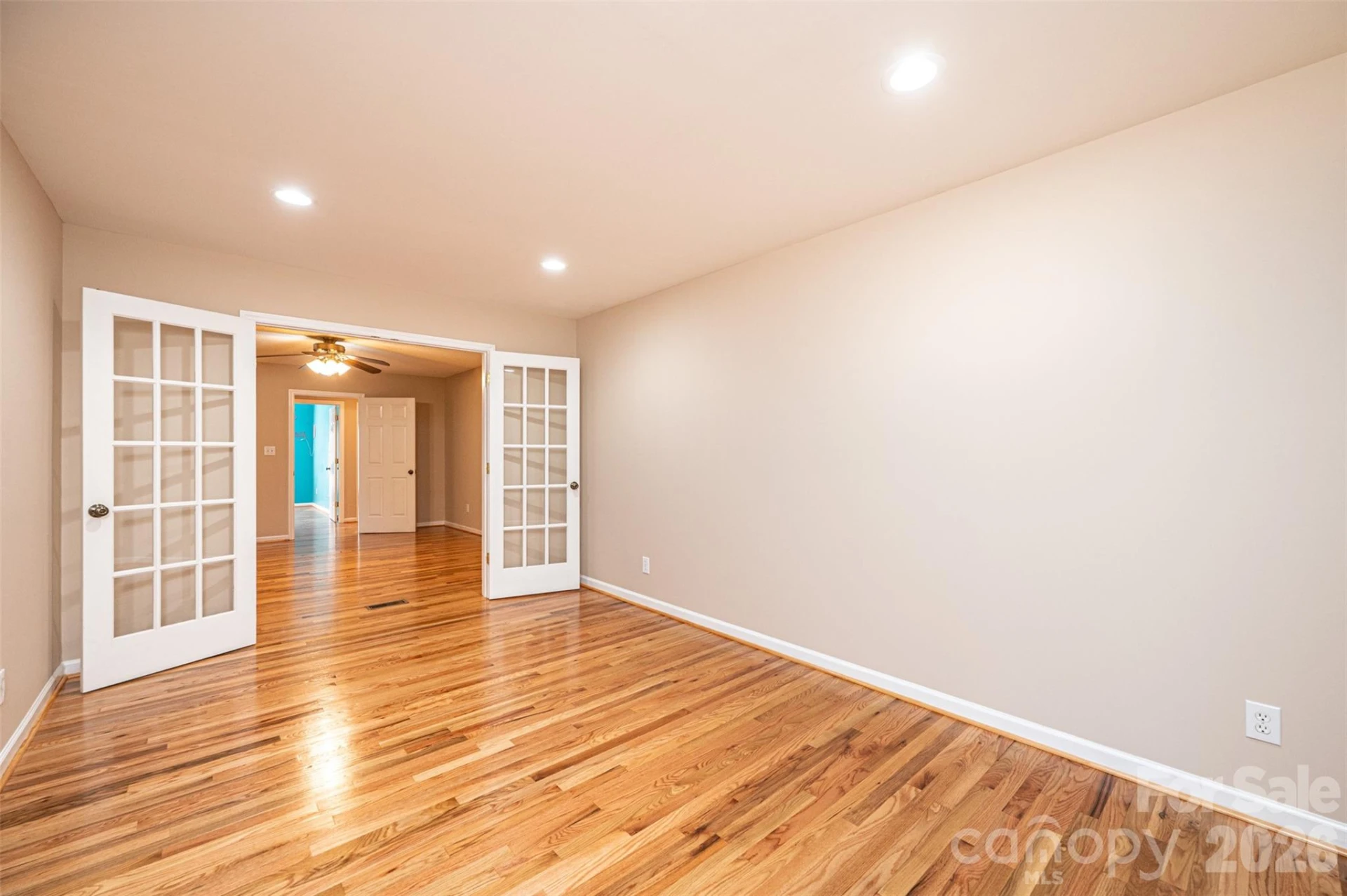 8839 Shepherd Court - Photo 16