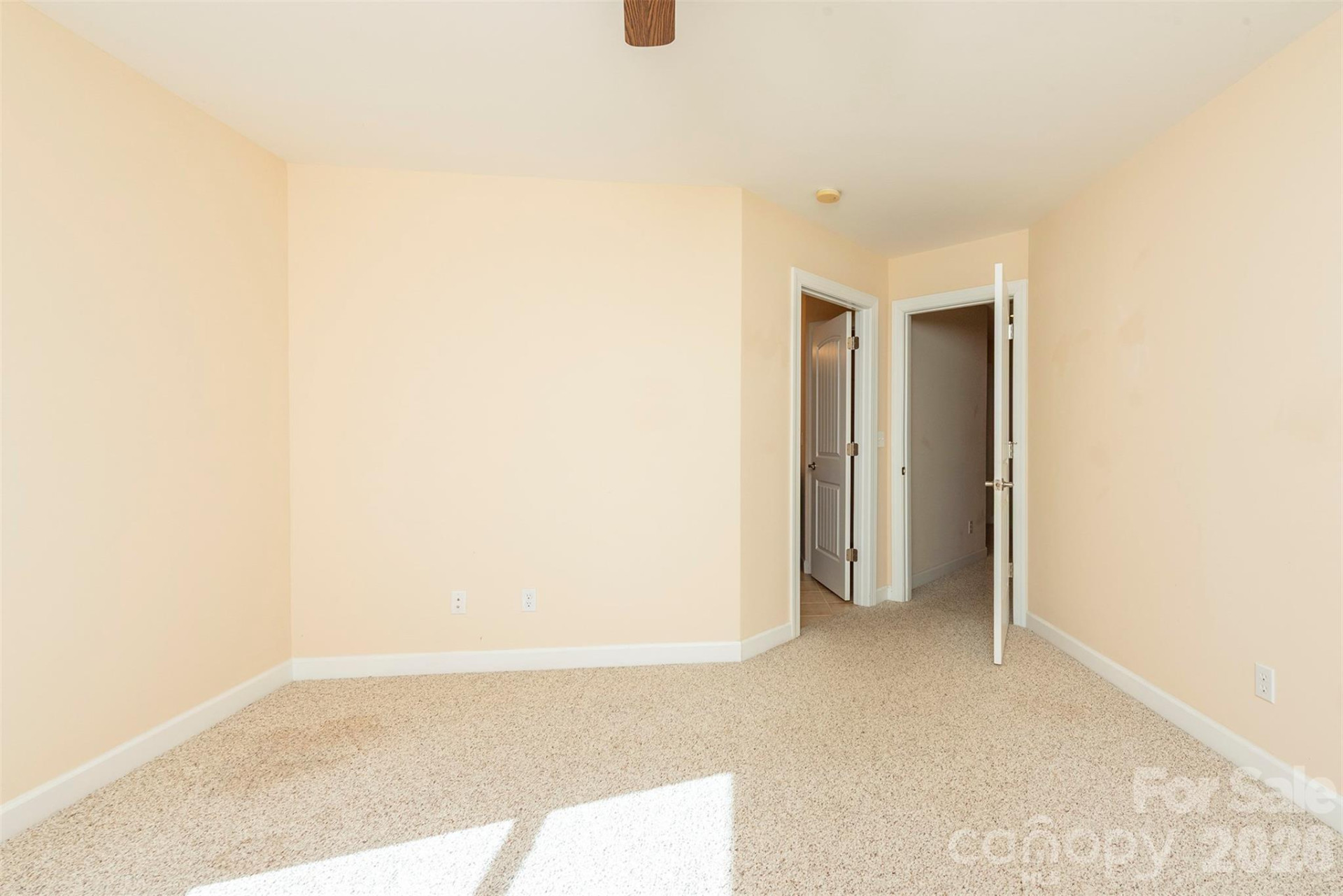 75 Noble Road - Photo 36