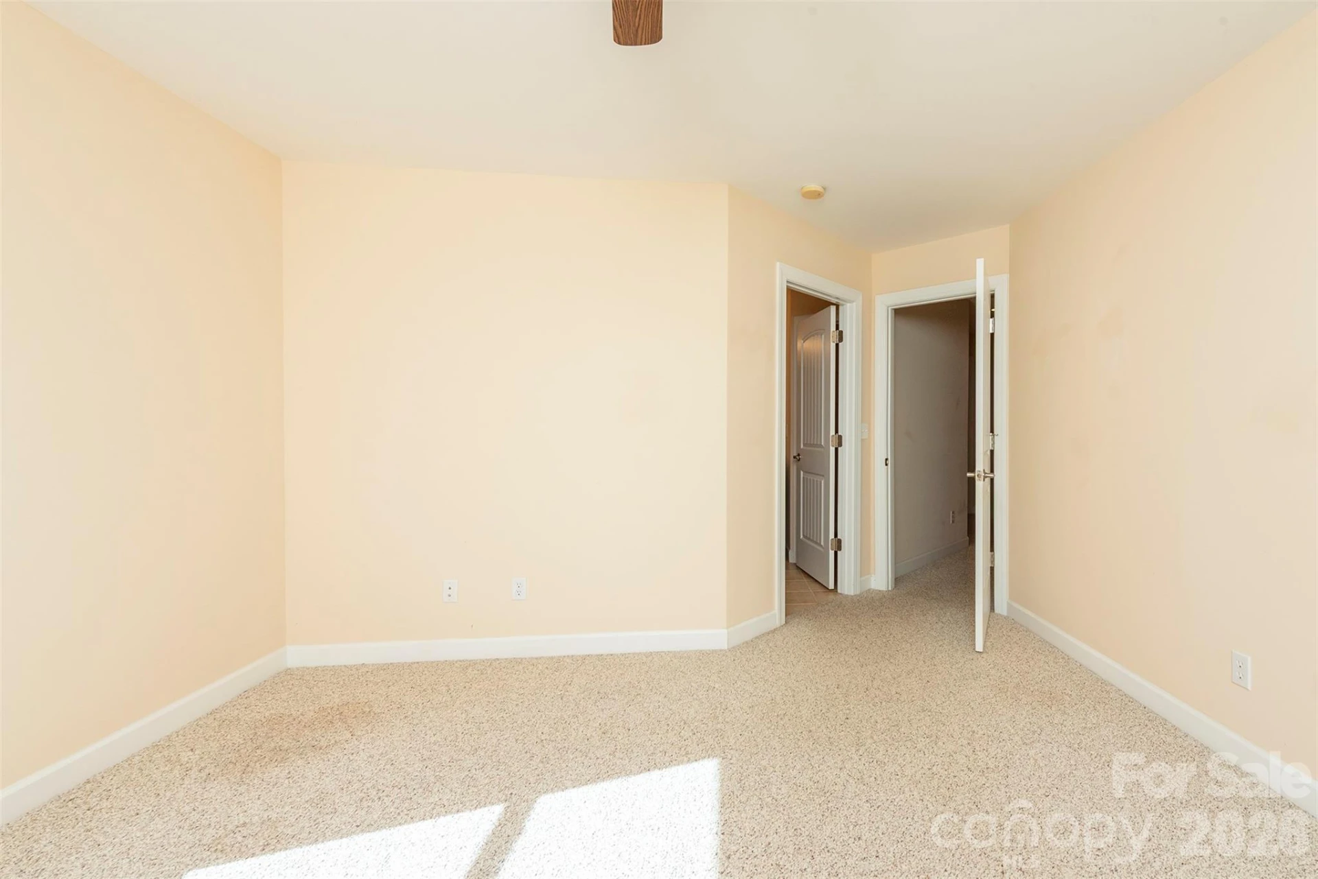 75 Noble Road - Photo 36