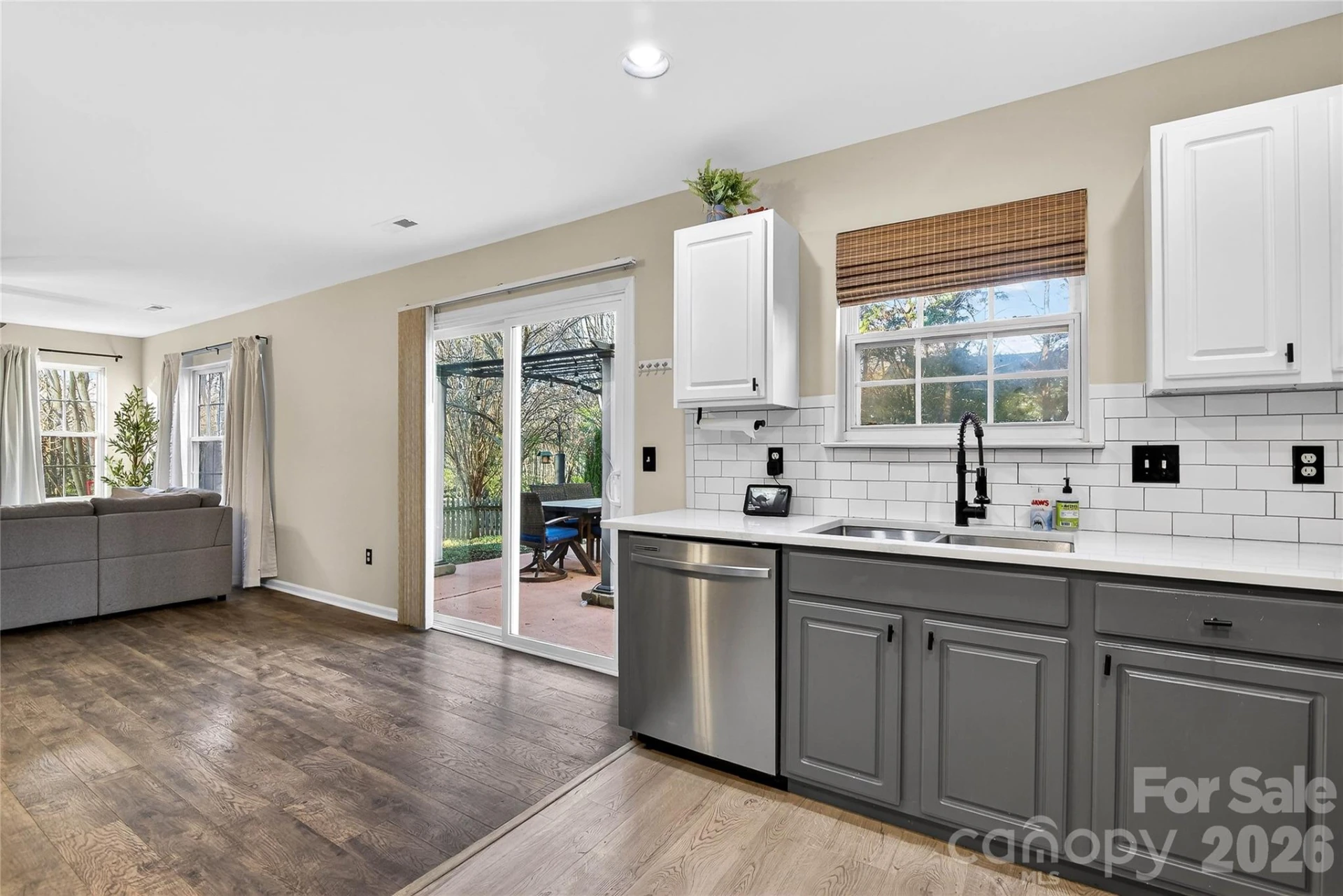 8704 Laurel Run Drive - Photo 25