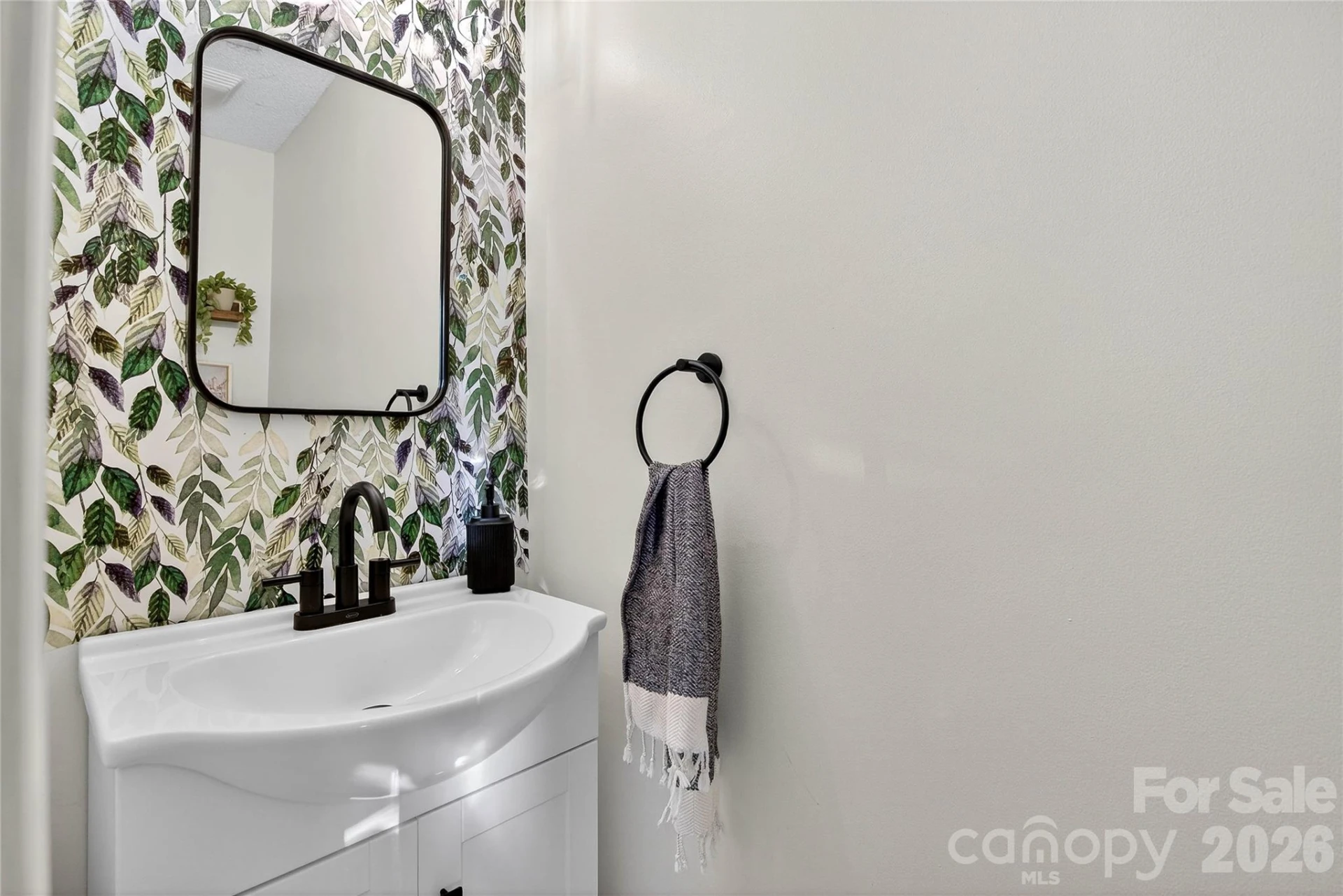 8704 Laurel Run Drive - Photo 27