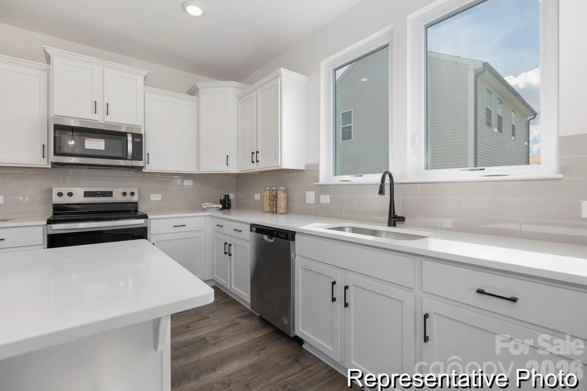 310 Jubilee Way #76 - Photo 6