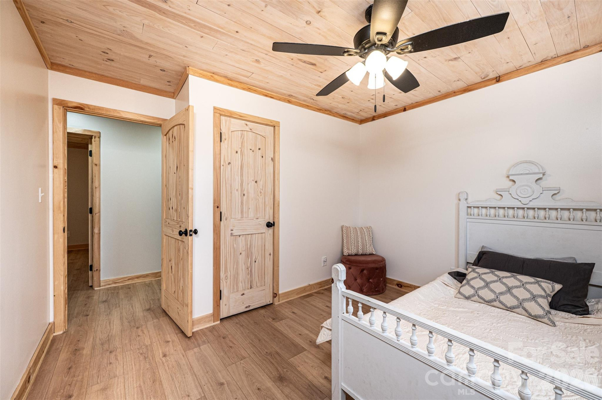 110 Windsor Street - Photo 19