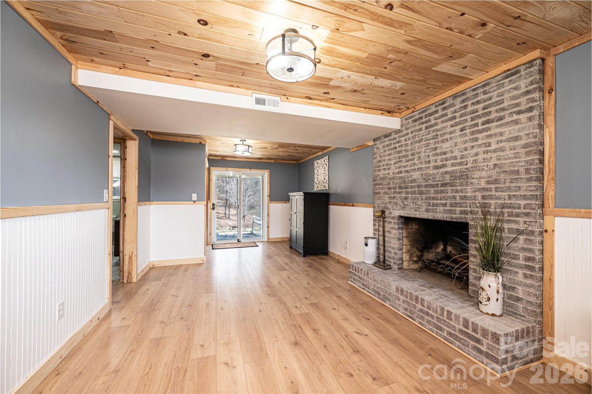 110 Windsor Street - Photo 23
