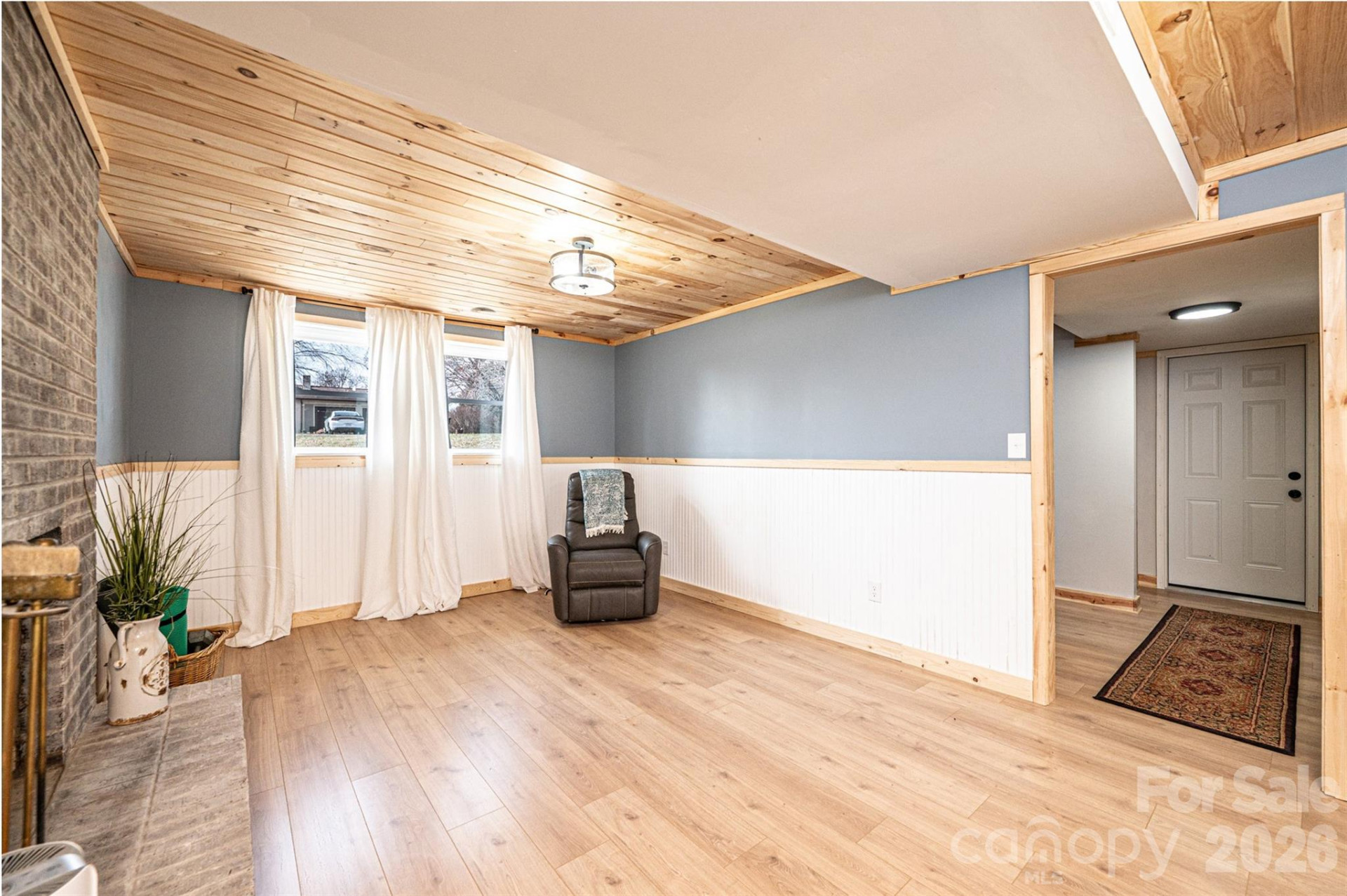 110 Windsor Street - Photo 24