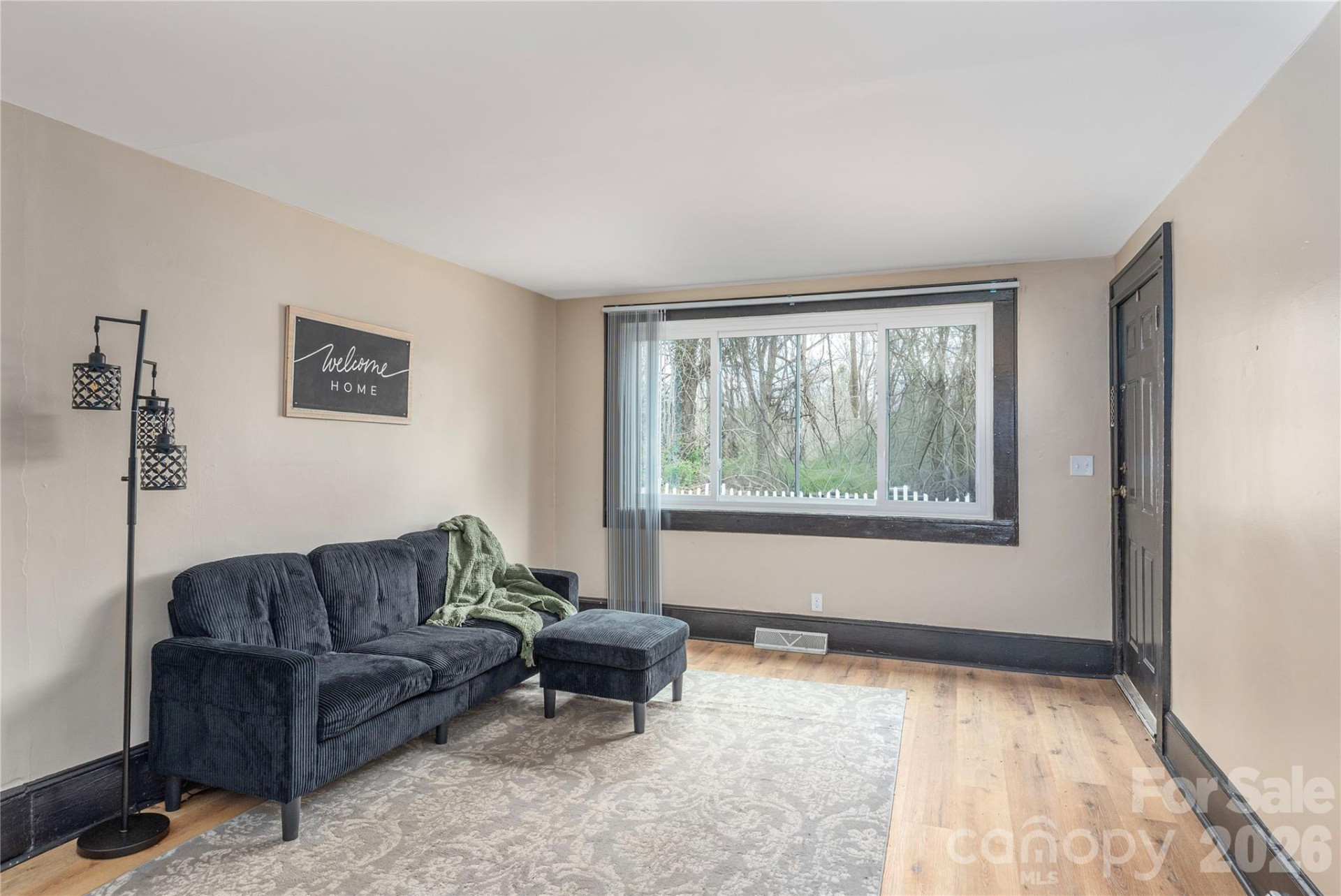 52 Boyd Avenue - Photo 3