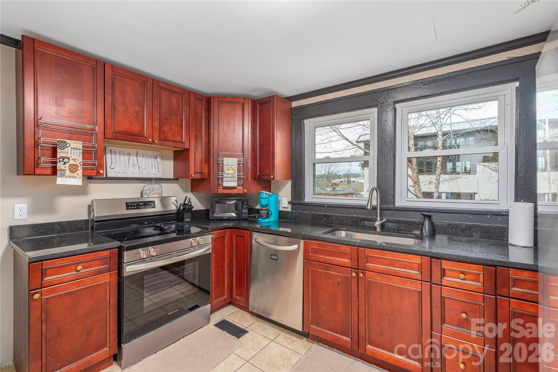 52 Boyd Avenue - Photo 7