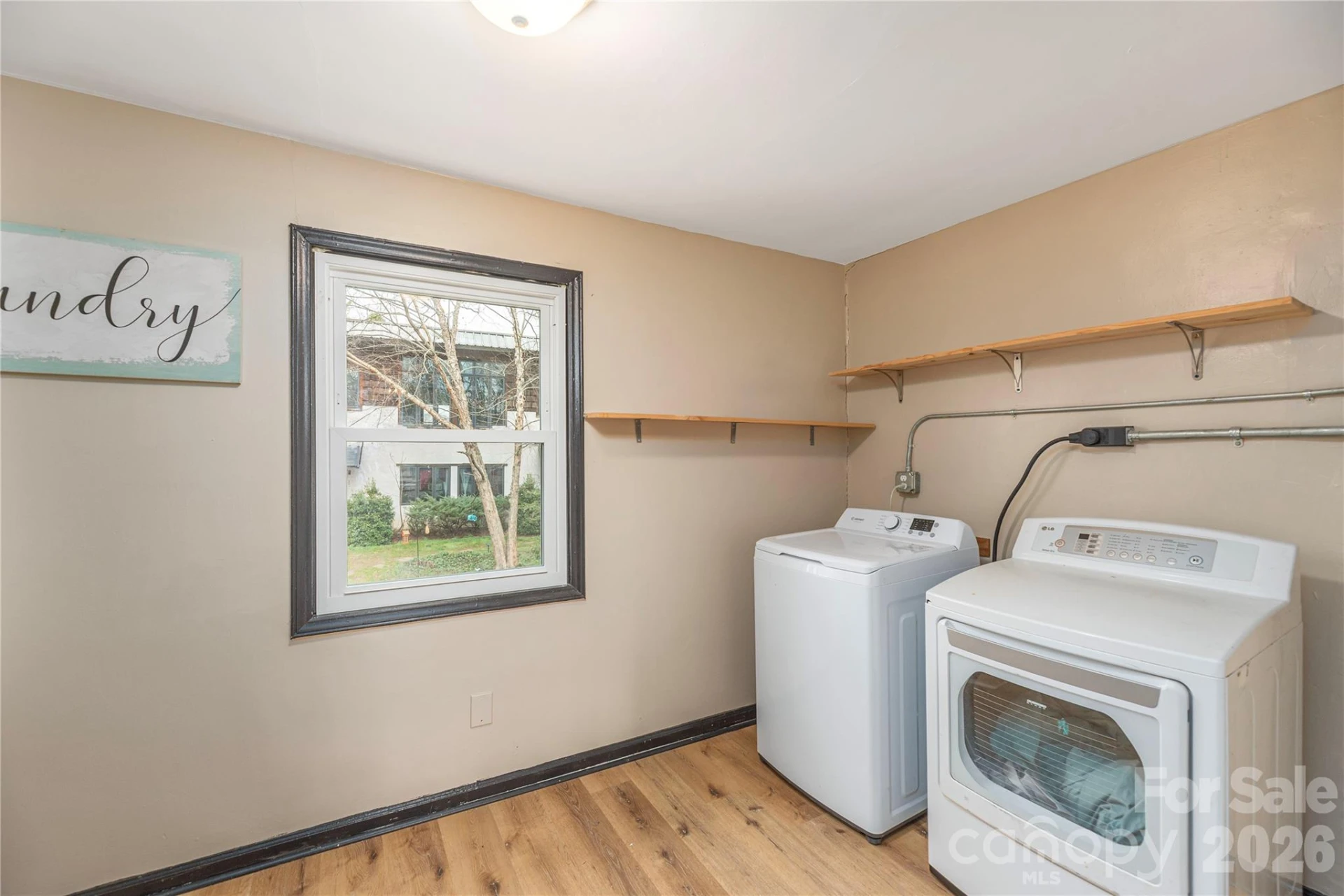 52 Boyd Avenue - Photo 10