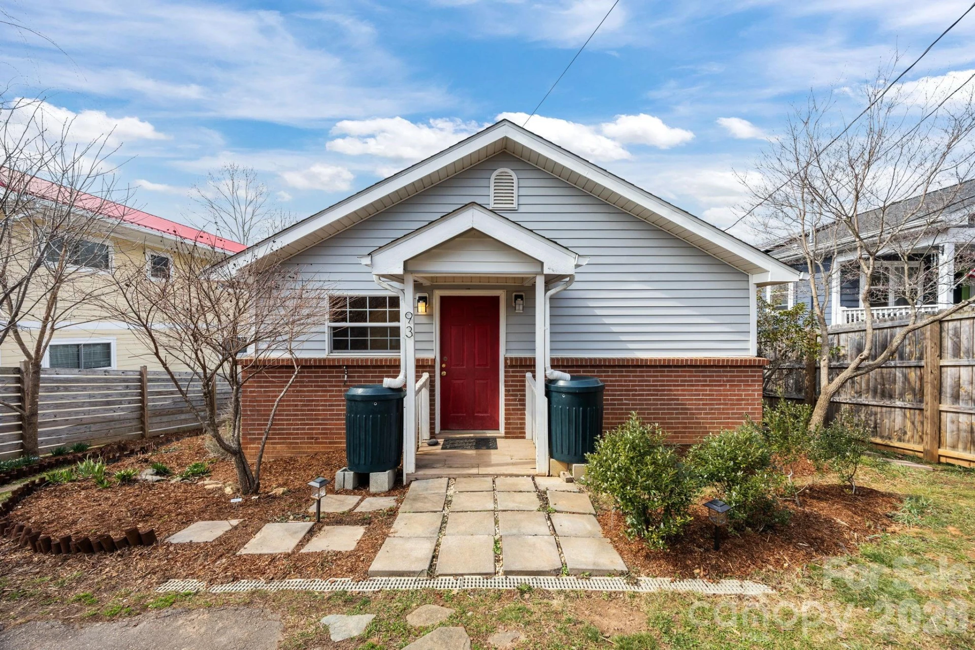 93 Wanoca Avenue