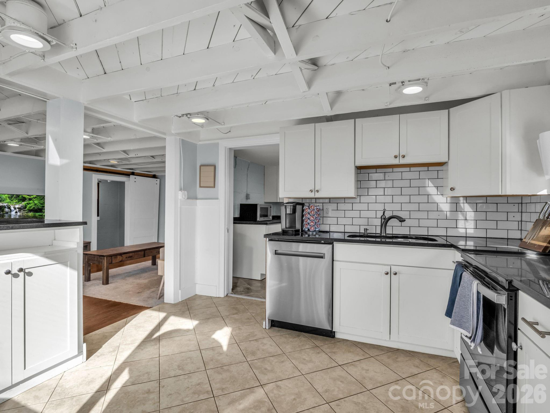 609 Edgewood Avenue - Photo 12