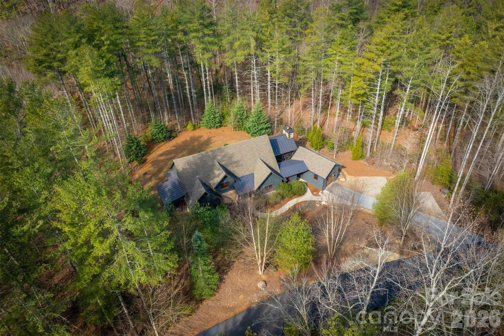 3201 Donahue Drive - Photo 4