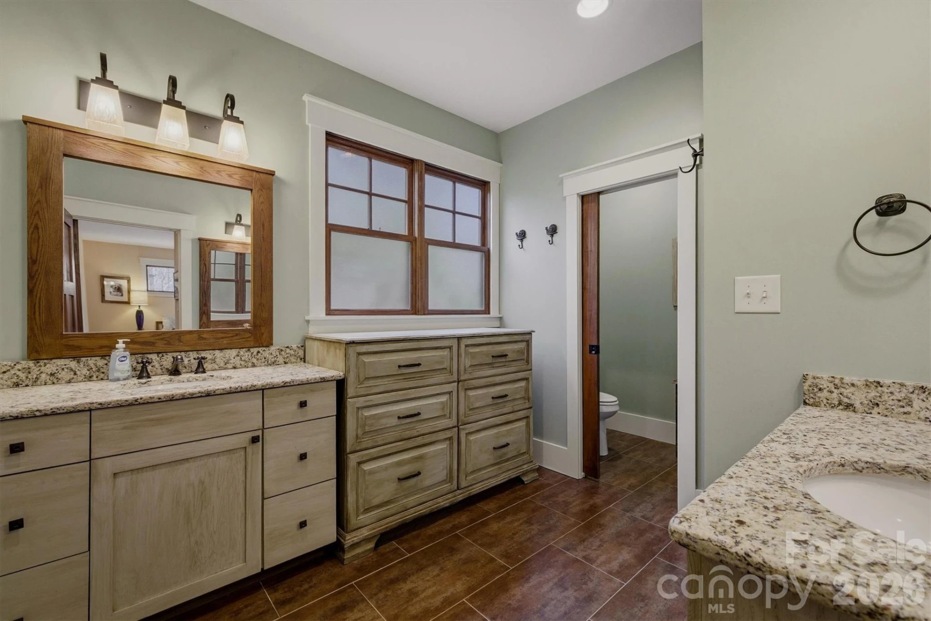 3201 Donahue Drive - Photo 34