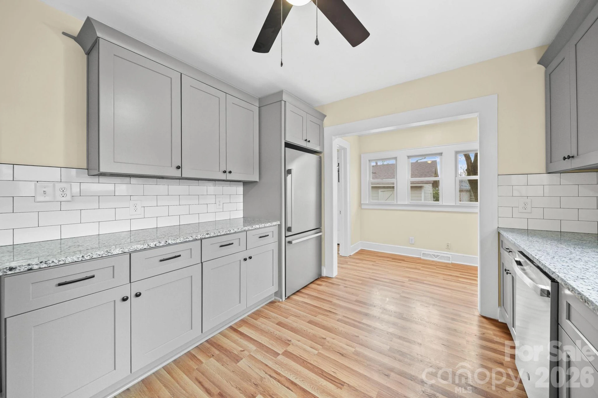 411 Jackson Street - Photo 15