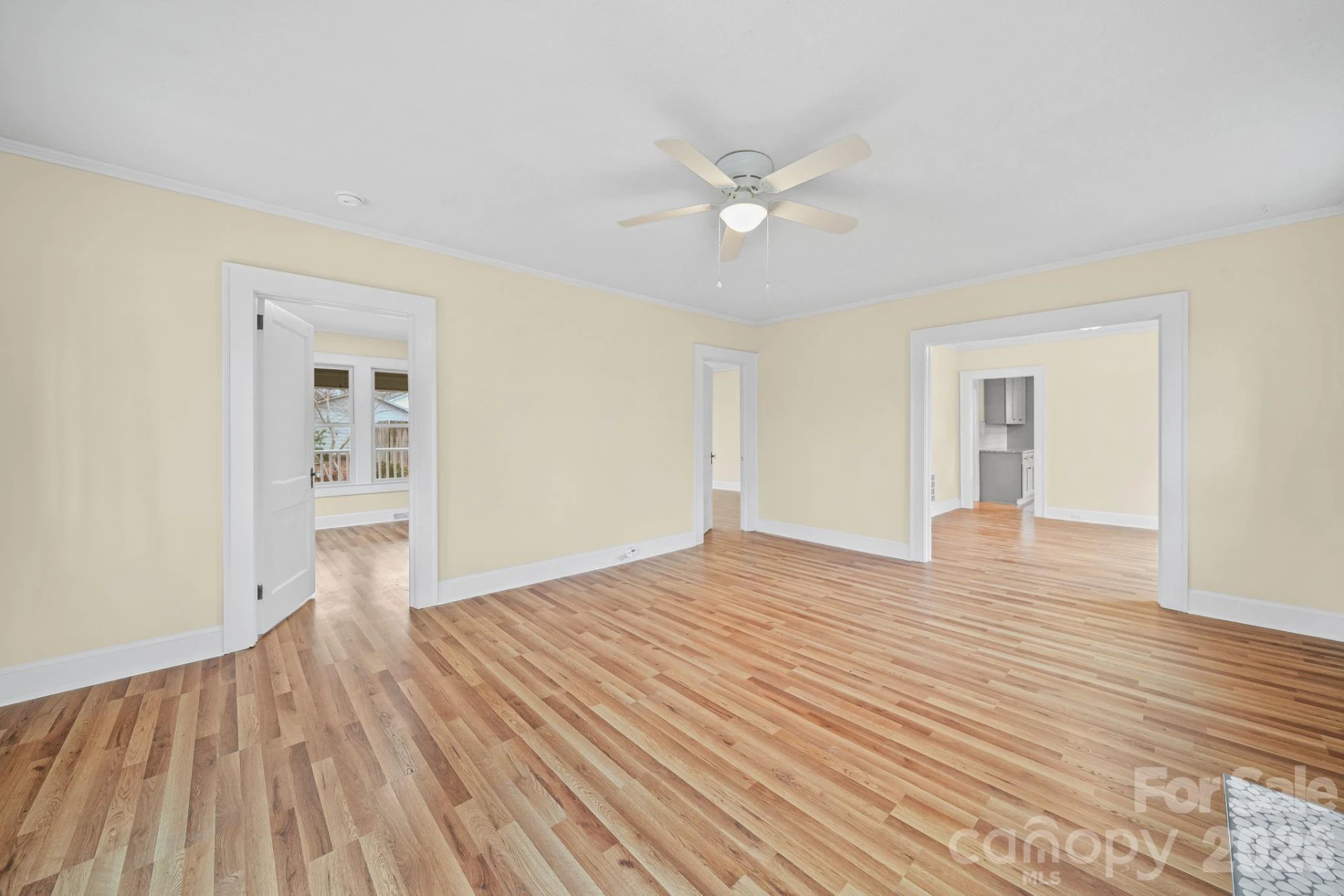 411 Jackson Street - Photo 18