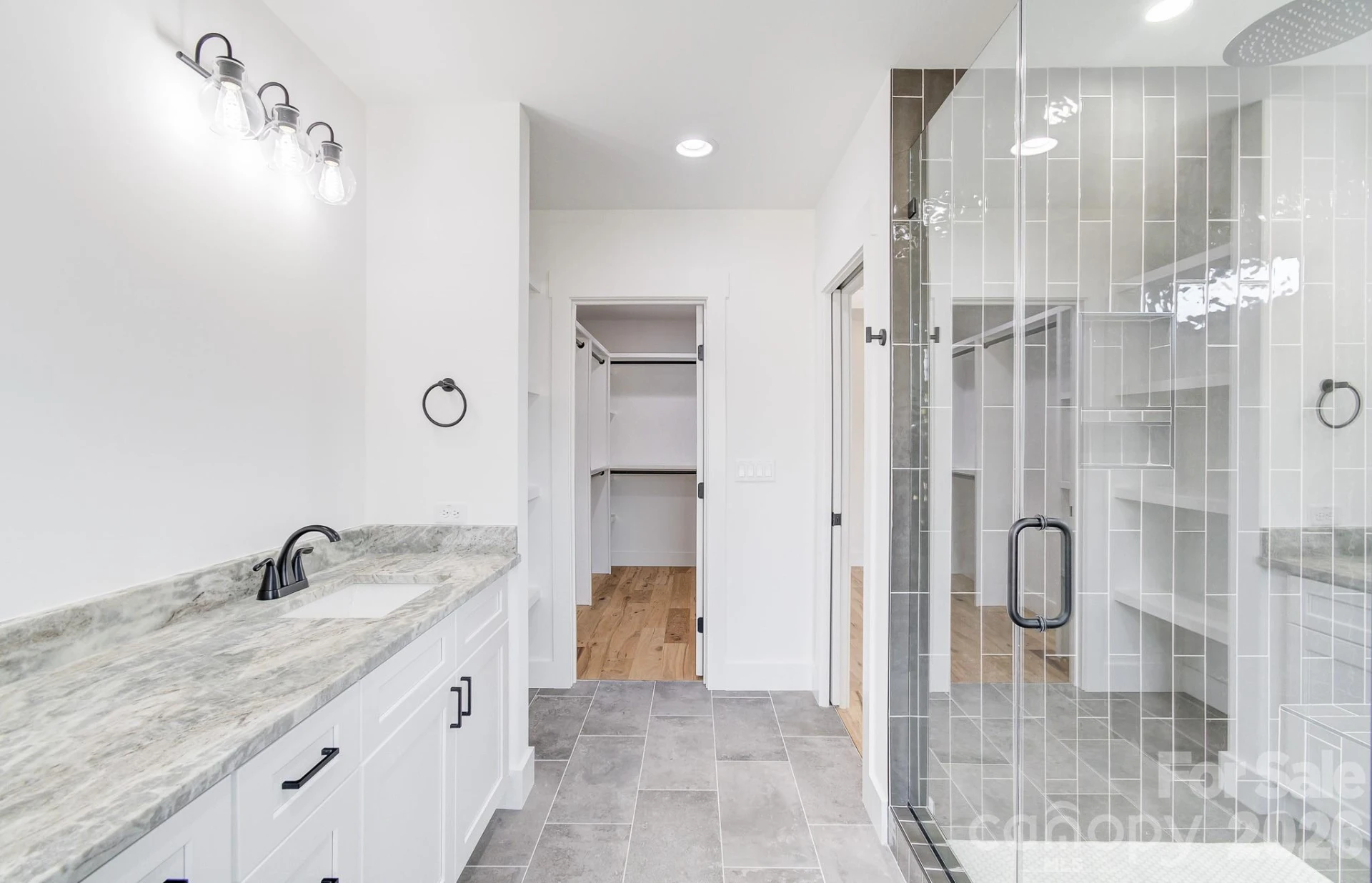 4 Martha Kate Drive - Photo 33