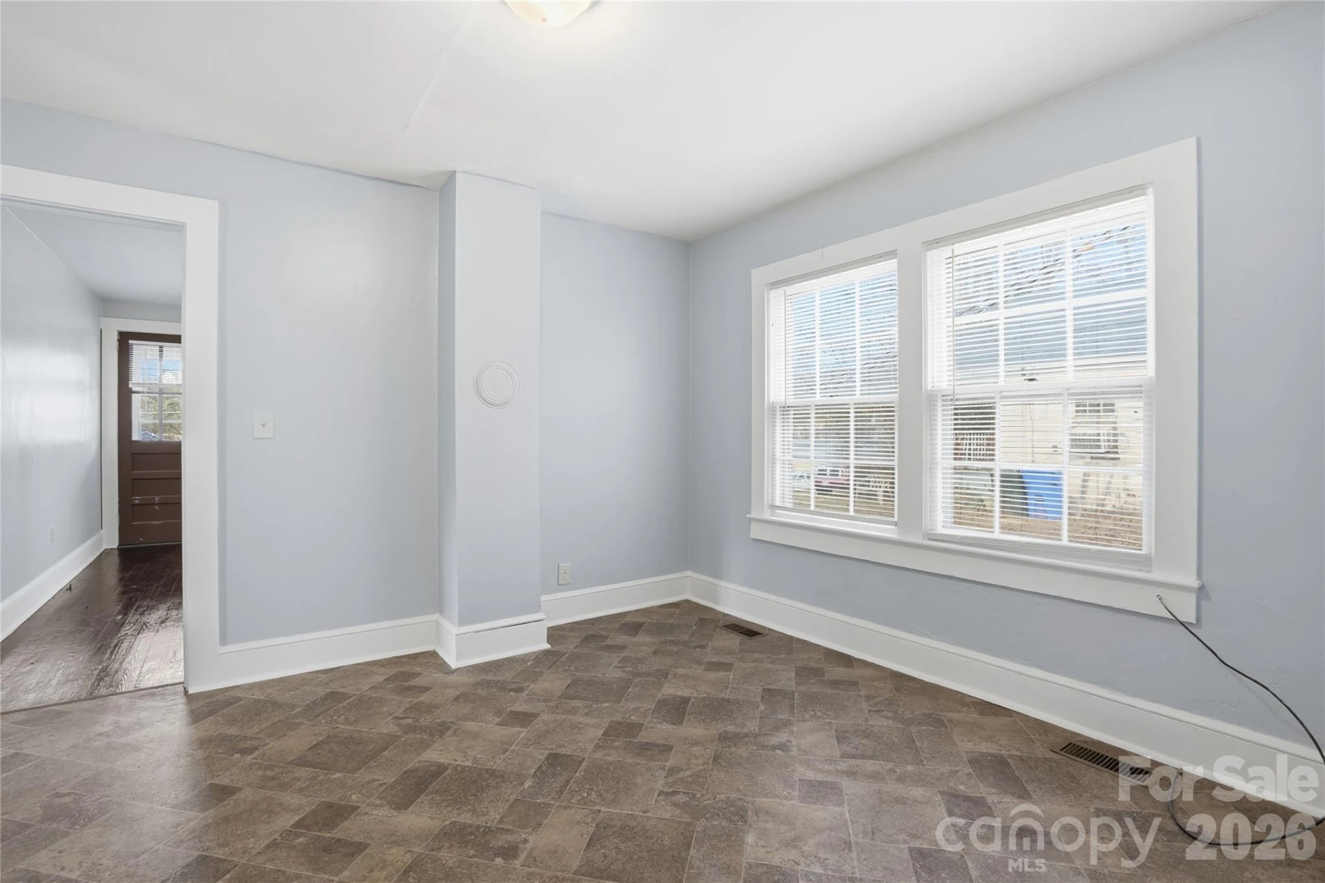 358 Cleghorn Street - Photo 14