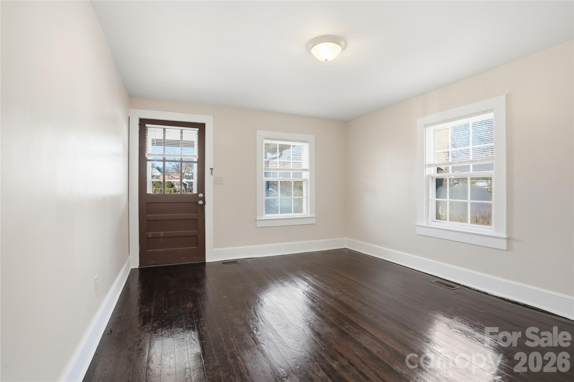 358 Cleghorn Street - Photo 5